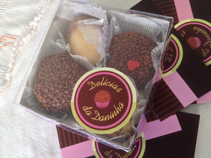 [Bem fofa a embalagem da Delícias da Daninha, adorei a marquinha também!]