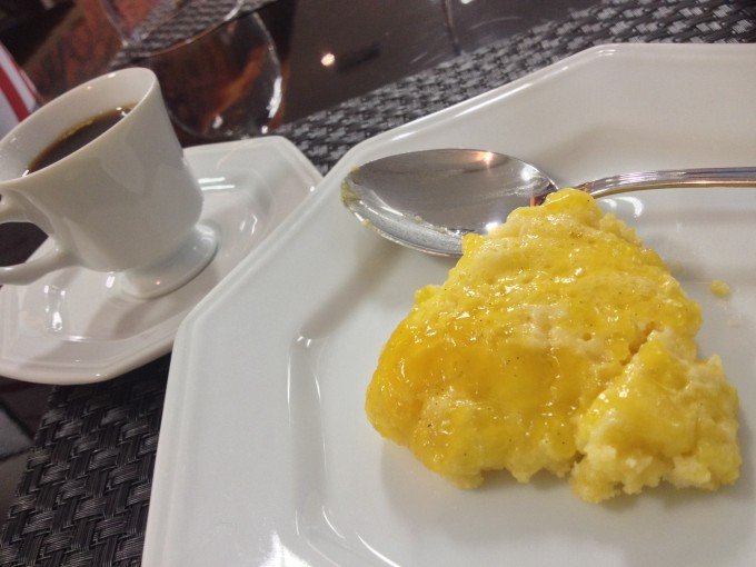 [Todo misticismo dos contos e romances Iranianos traduzidos em sabor]