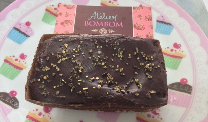 [Com brilhinhos dourados pra manter o charme...]