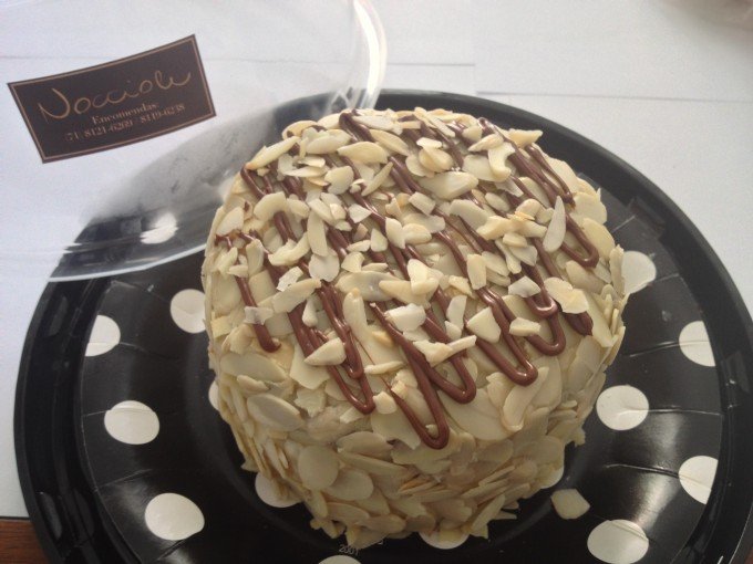 [Torta de Chocolate Avelã e Amêndoas]