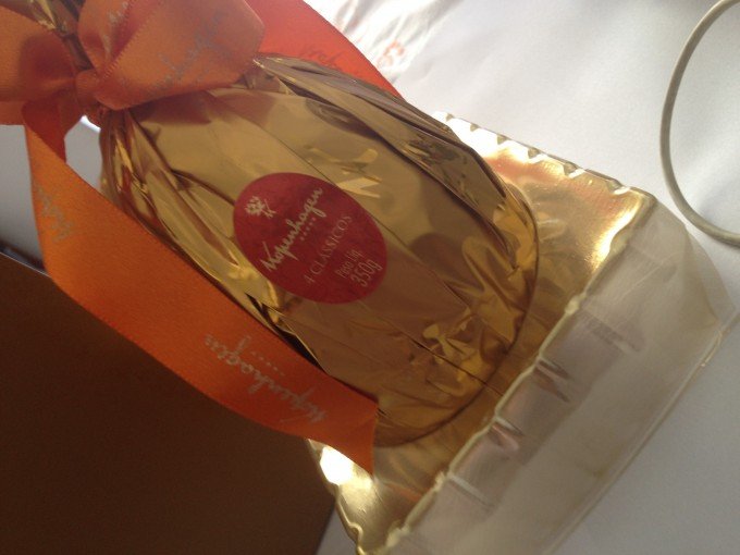 [Super bem embaladinho o Ovo 4 Clássicos ..