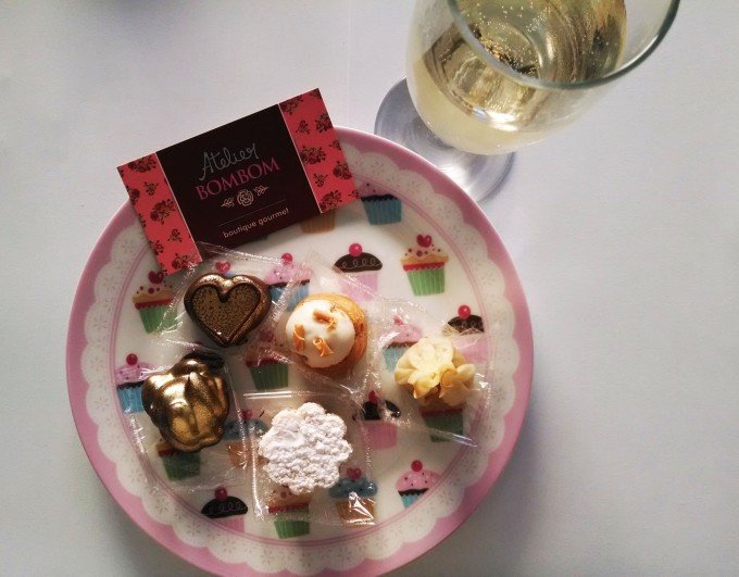 [Acompanhados de um bom espumante brut - huuum delícia]