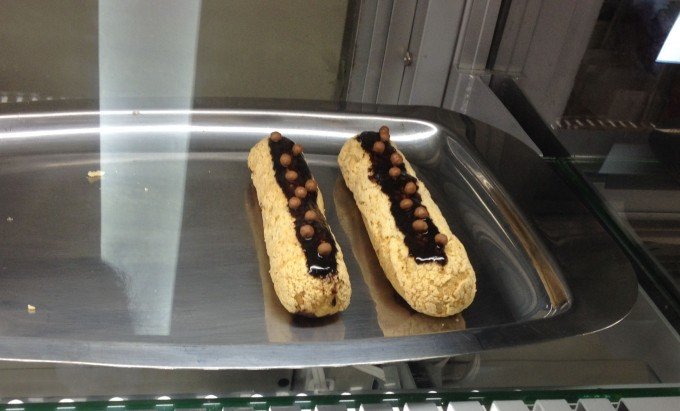 [Éclair = bomba]