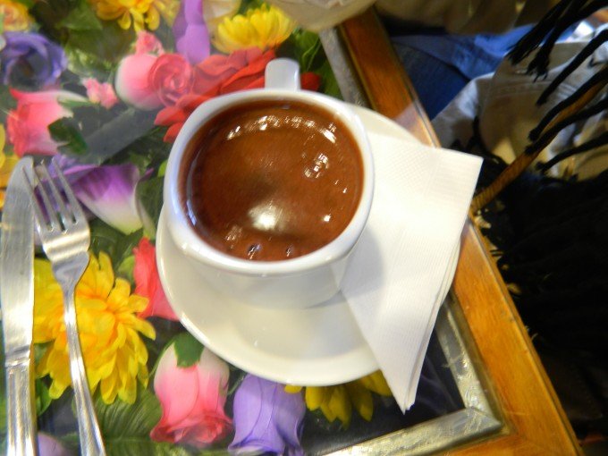 [No café localizado no Casa Museu La Chascona - Casa de Pablo Neruda em Santiago - Chile]