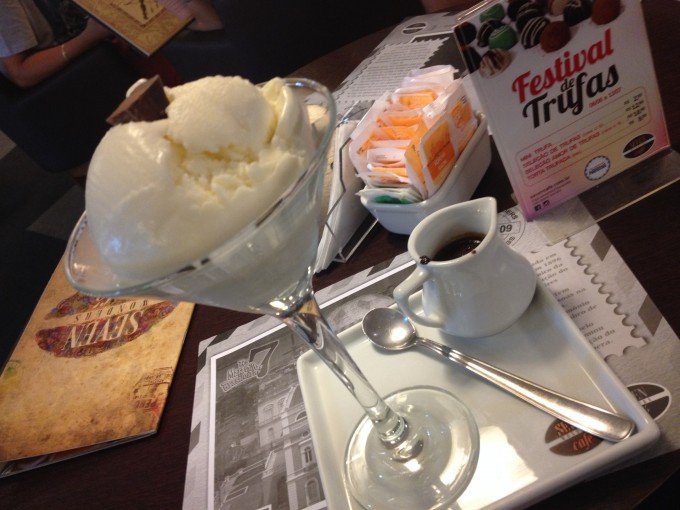 [Chega assim quando pede...]