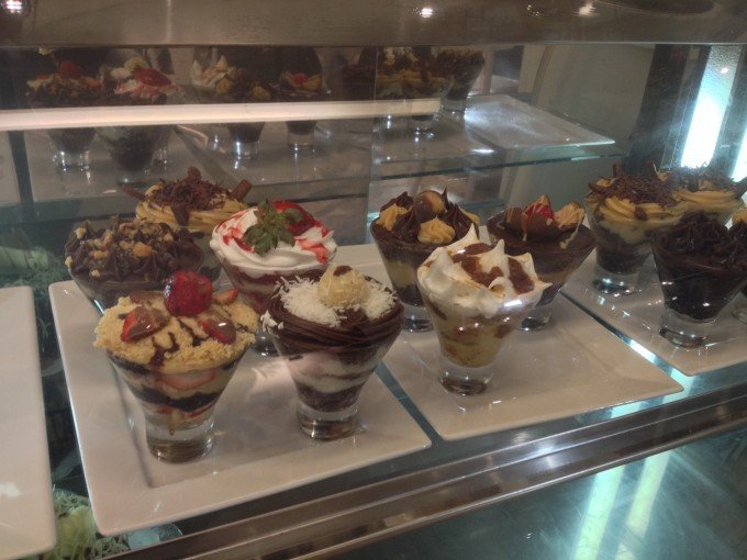 [A indecisão é tamanha na hora de escolher qual sabor experimentar!]