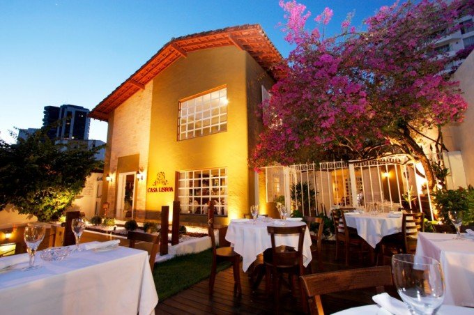 [O Restaurante - foto: Fanpage Casa Lisboa]