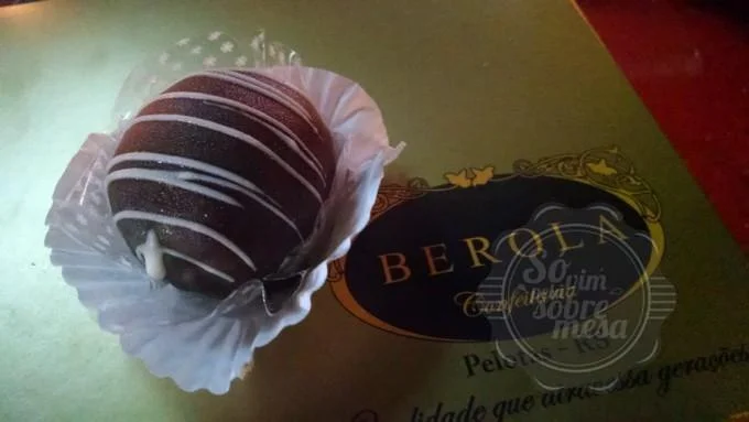 [Bombom de Morango]