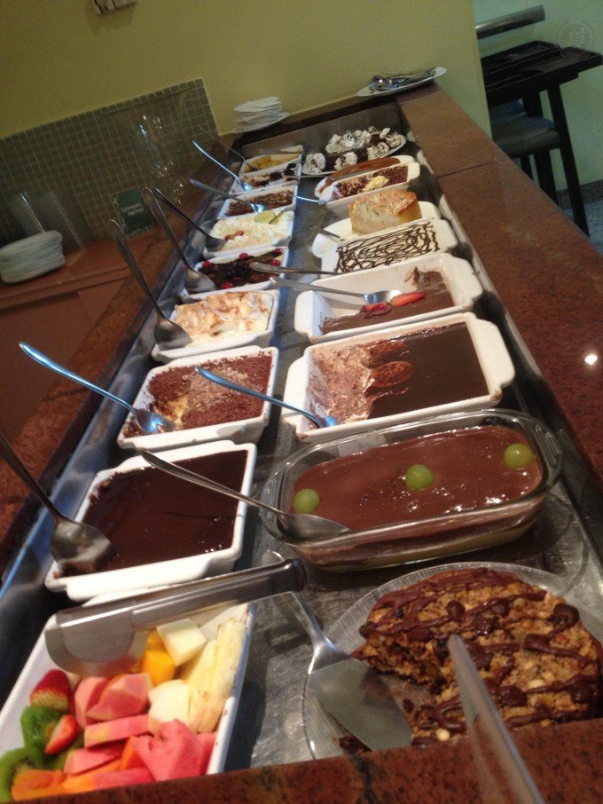 [Muita variedade de delícias doces ]