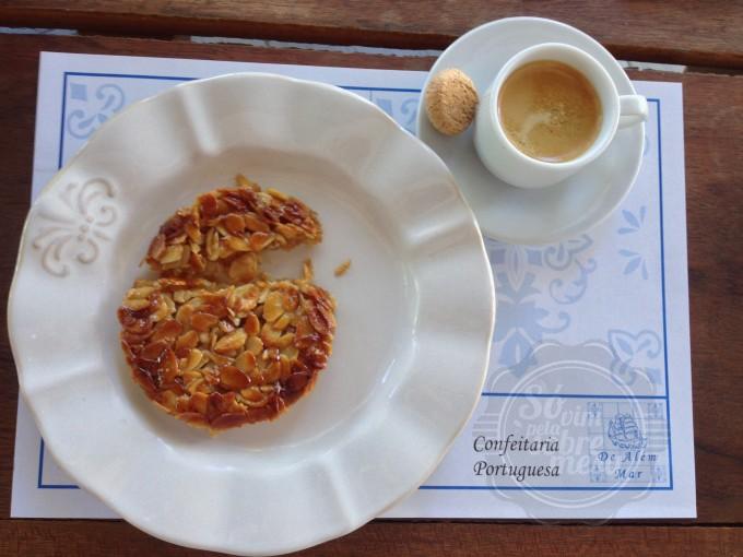 [..mas acompanhada de um cafezinho fica melhor ainda]