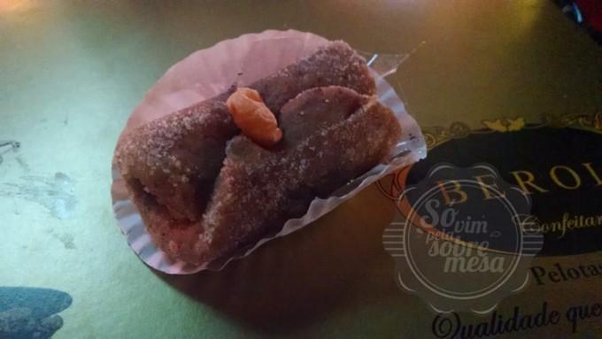 [Trouxinha de Nozes - aparência não muito convidativa]