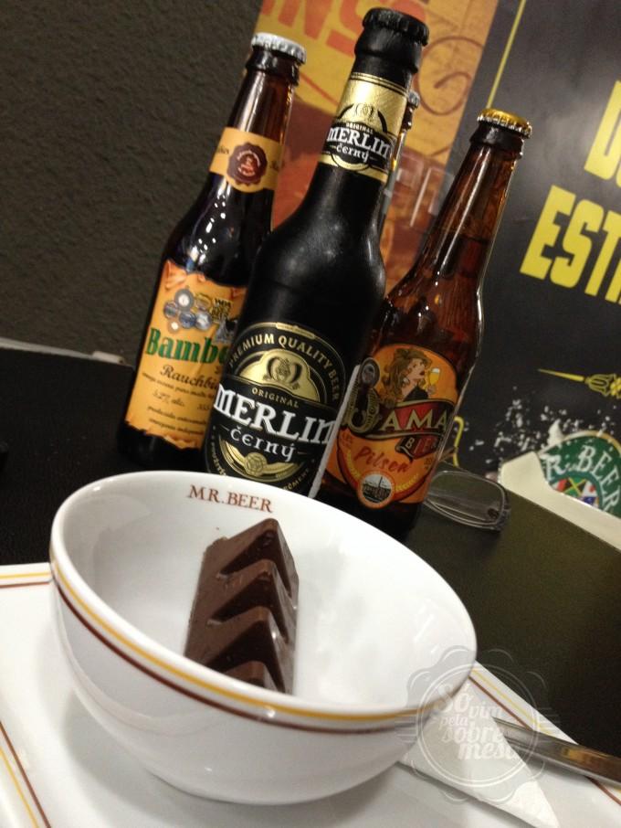 [Destaque para a Cerveja Merlin - densa, escura, deliciosa]