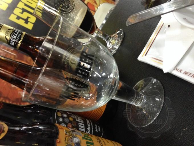 [Copo taça - ideal para cervejas belgas]