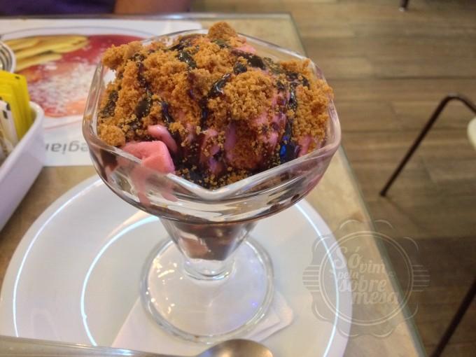 [Muito gostoso o sorvete! E vou voltar para provar o de Pistache...]