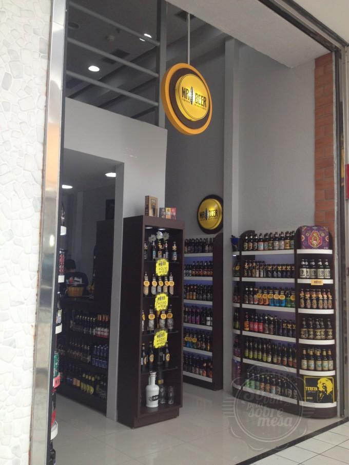 [A Mr Beer Salvador]