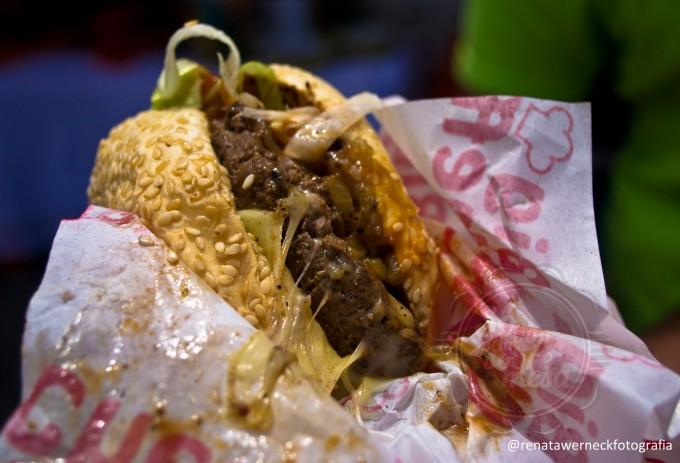 [Hamburger de Fraldinha - Chef Gabriel Lobo Cozinha de Guerrilha - sucesso demais!]