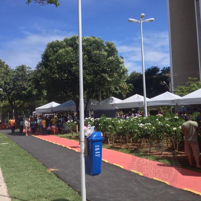 [4ª edição na Praça Ana Lúcia Magalhães - a cara da primavera]