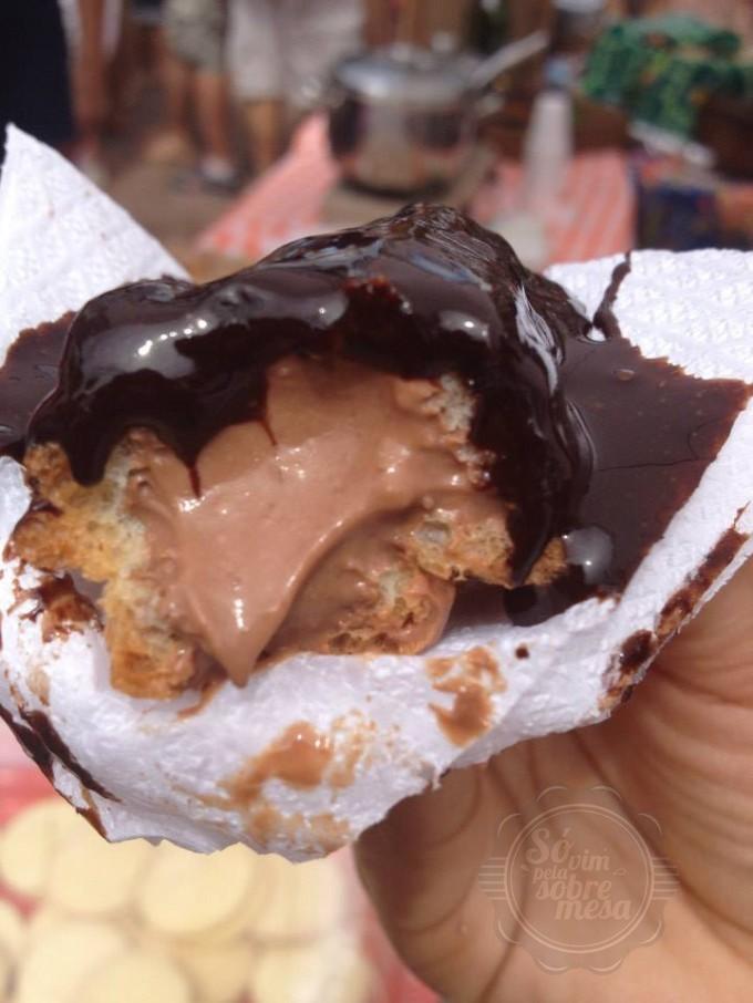 [Uma das melhores éclairs que já comi]