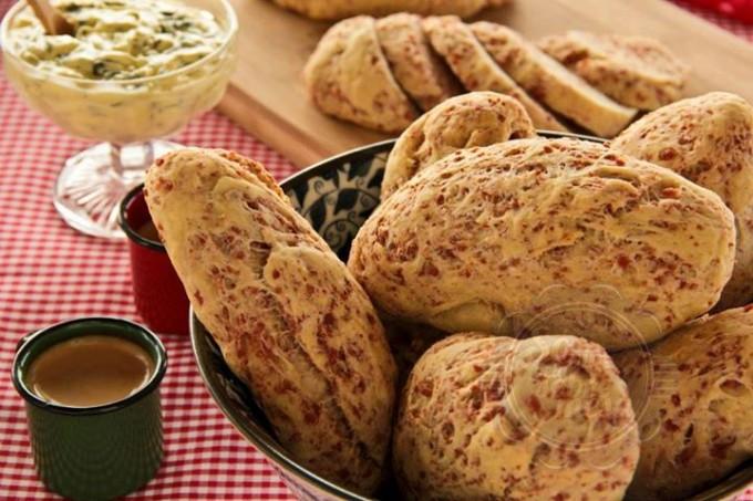 [Pão de Calabresa. Foto: Babette Artesanal]