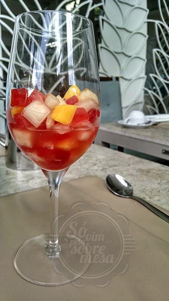 [Saladinha de Frutas para começar]