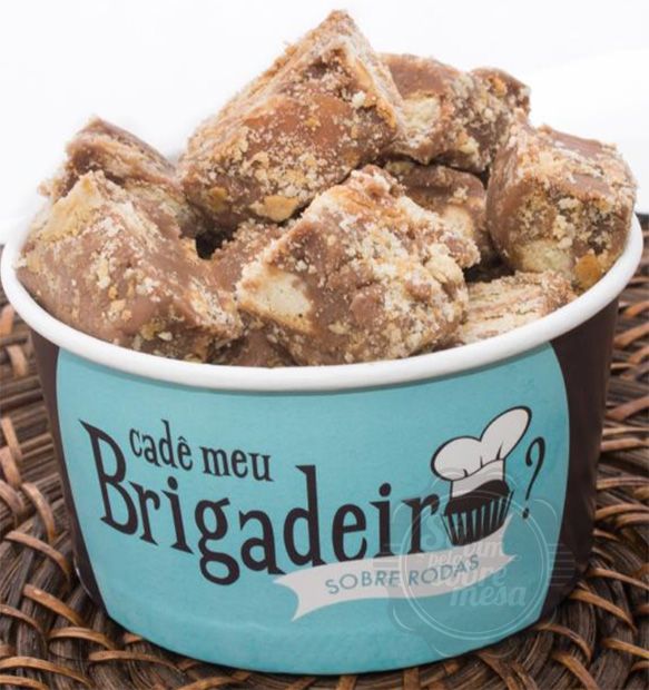 [No potinho tipo pipopalha deliciosamente viciante. Foto: Cadê Meu Brigadeiro?!]