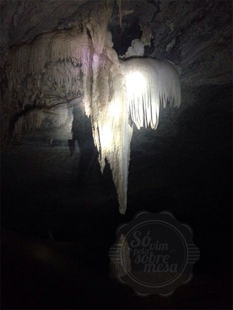 [Estalactites e Estalagmite - Gruta Lapa Doce]
