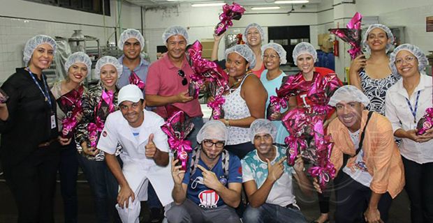 [Todos felizes e contentes com seus Ovinhos de Páscoa!]