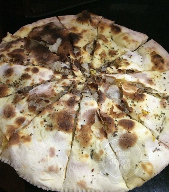 [Foccacia 33 - picanha, queijo gouda e cebola caramelizada]