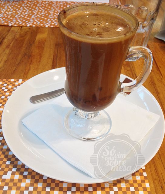 [Três Chocolates - muitos amores!]