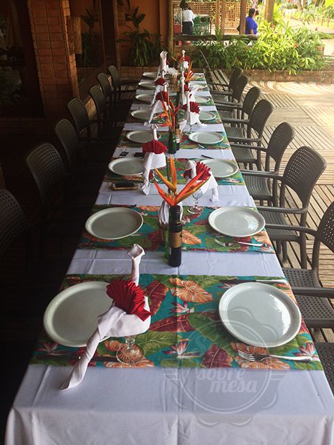 [Decor linda da nossa mesa - tropical e alegre, retratando o nosso dia]