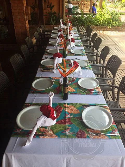 [Decor linda da nossa mesa - tropical e alegre, retratando o nosso dia]