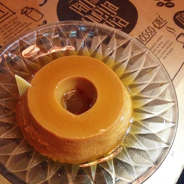[ o ápice da noite: Pudim Republicano - pudim de doce de leite Viçosa com café especial A PdQ e um toque com Queijinho] 