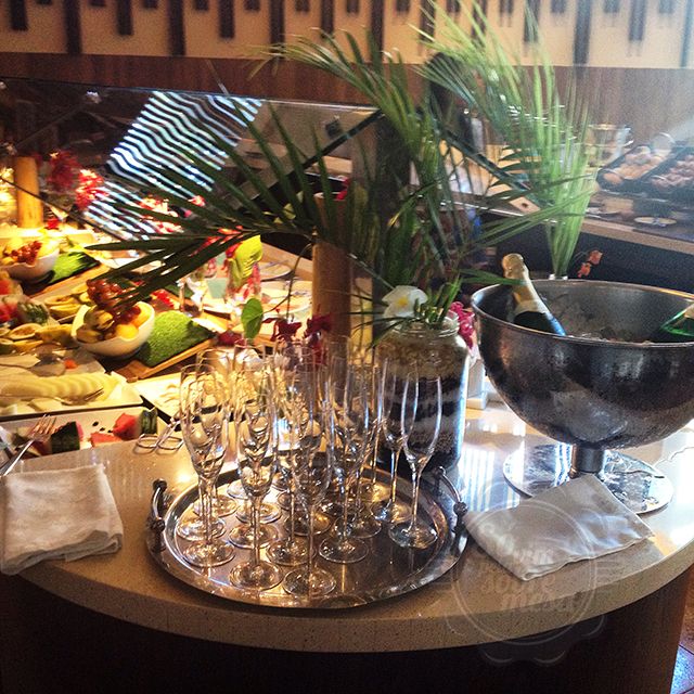 [Começamos muito bem o Café da Manhã do Dia dos Namorados]