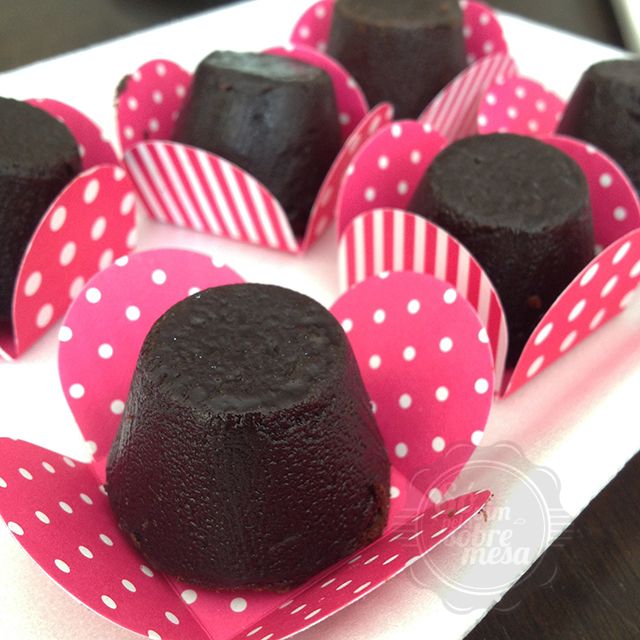 [Mini Búlgara - lindas e perfeitas em sabor. Cremosa por dentro e levemente aquela casquinha puxa por fora. Nesse tamanho fica fofa na mesa de docinhos.]