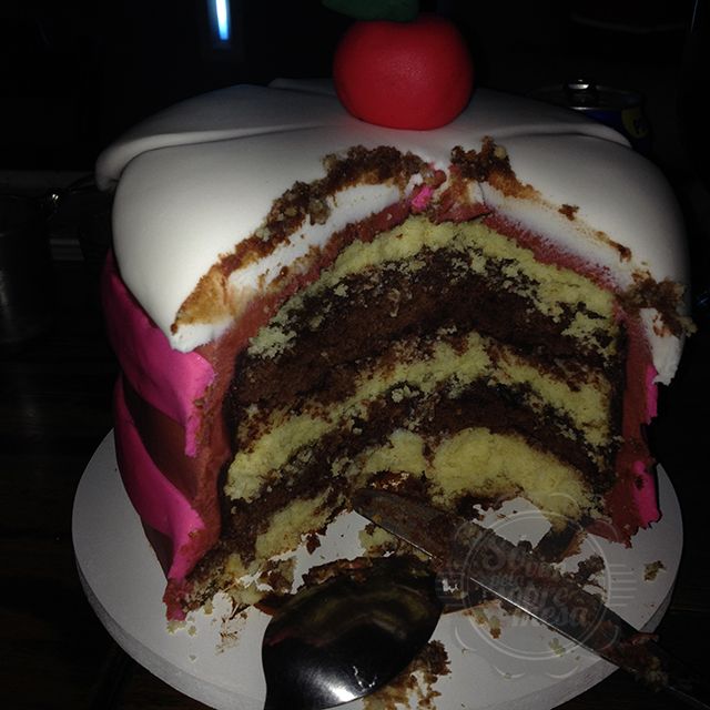 [Lindo e deliciosos por fora e por dentro]