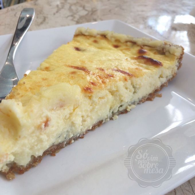 \[Quiche de Queijos - massinha integral deliciosa, estou apaixonada por essa quiche\]