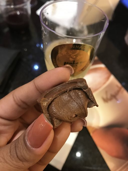 \[Bombom Sufle Kopenhagen: uma caixa só disso é perfeito demais!\]