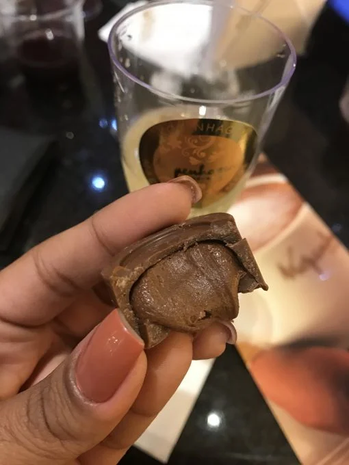 \[Bombom Sufle Kopenhagen: uma caixa só disso é perfeito demais!\]
