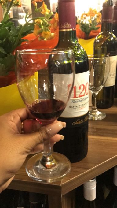 \[Ainda degustamos um Merlot e por último o Cabernet Sauvignon, ambos 2015, Santa Rita\]