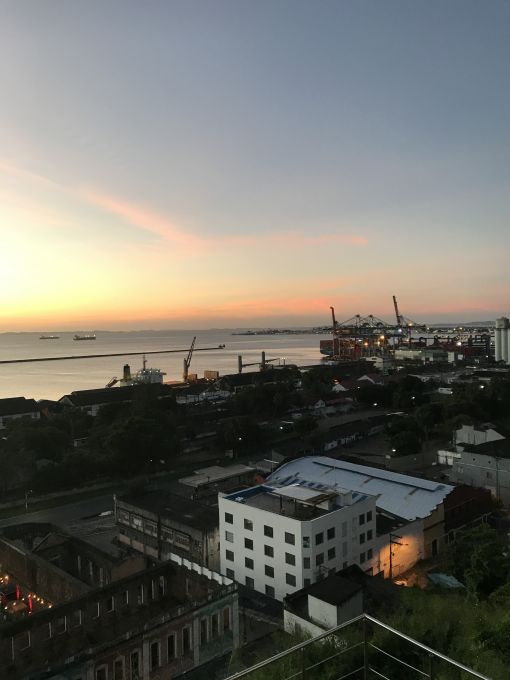 \[Vista de admirar e sobremesa de suspirar\]