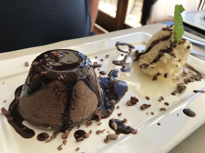 \[Petit Gateau Na Praça <3\]