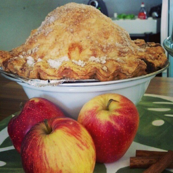 _A típica Torta de Maçã de massa folhada e super amanteigada, quetinha e recheio super generoso do Pasta em Casa. Imagem: Onde Comer em Salvador_