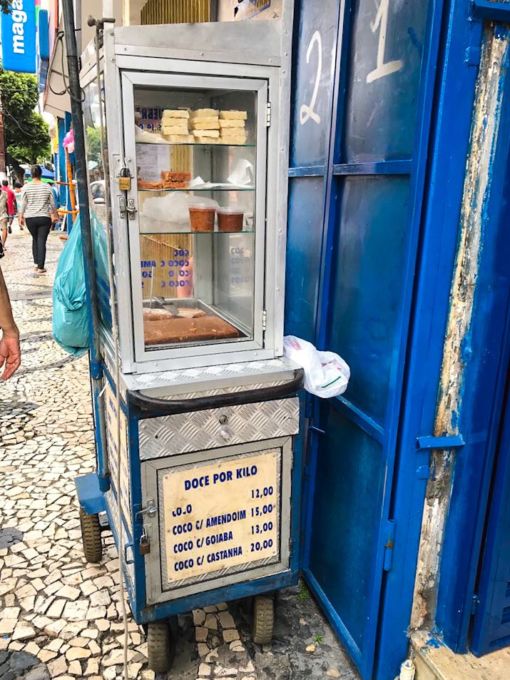 Carrinho de Quebra Queixo ainda do jeitinho de antigamente.