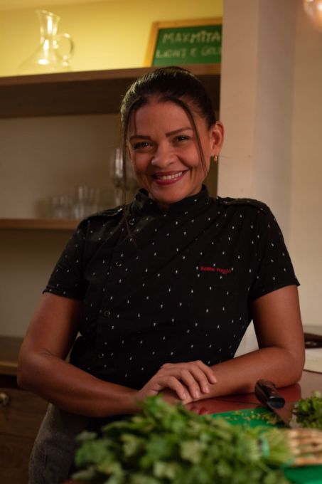Karine Poggio - pode ser interpretada através de cada prato que elabora. Afeto e Coentro são os ingredientes base de sua Cozinha. Foto: Murillo Neves Dias